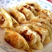 Snapdishの料理写真:gyoza|pearlyさん