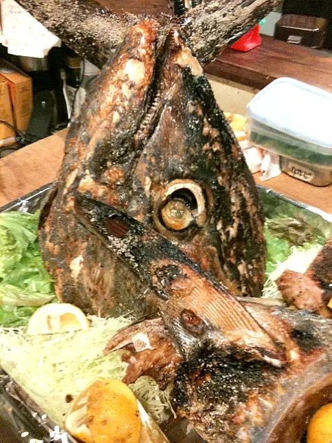 マグロ兜とカマの塩焼き|和田新市さん