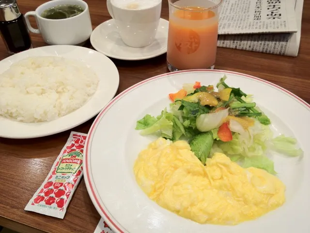 スクランブル・エッグ・セット #breakfast #朝ごはん #朝飯|Takashi H.さん