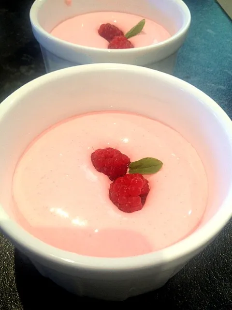 Raspberry creme fraiche|Brian Nguyenさん