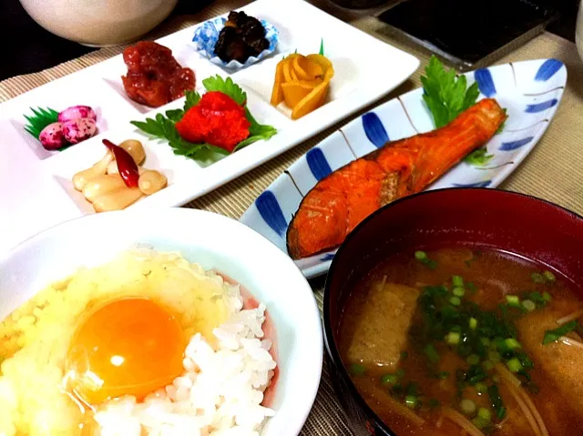 朝ごはん大好物の玉子かけご飯|ちっきーさん