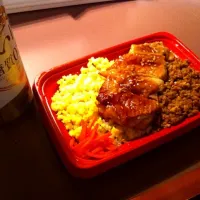 鶏そぼろ弁当|kaffeinholicさん