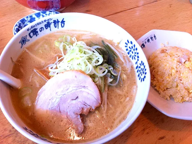 Snapdishの料理写真:味の時計台ラーメン食べたら現地調査へ出発！|Hiroyukiさん