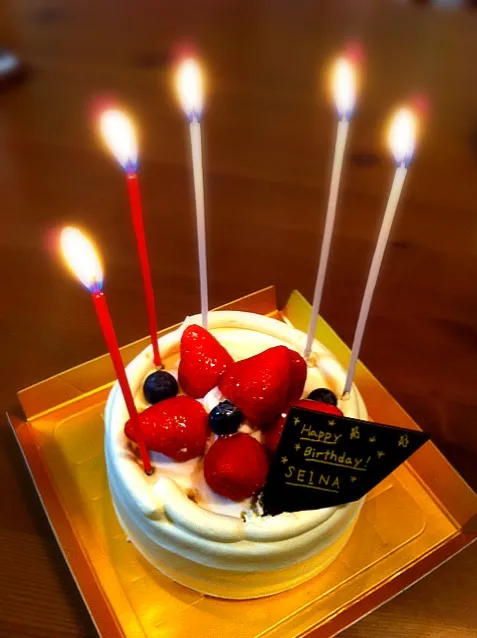 Snapdishの料理写真:birthday cake|SeinaDiamondsさん