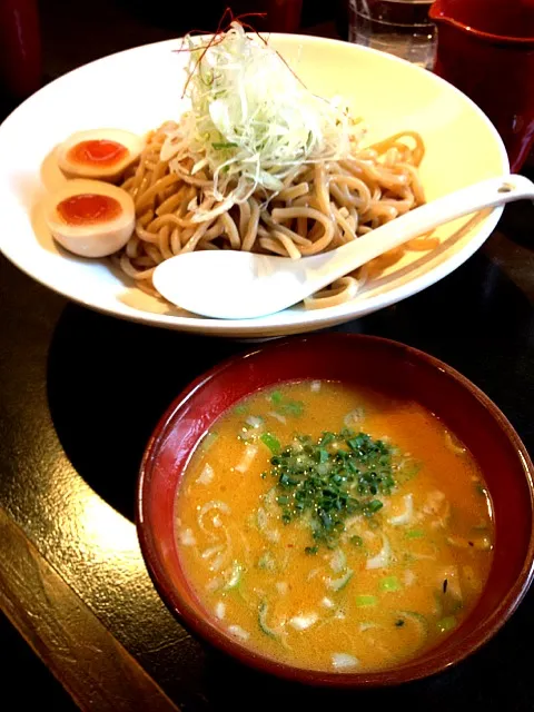 Snapdishの料理写真:今日のランチ。ひっさびさに食べたけどやっぱかなり美味かった！！|Kazuさん