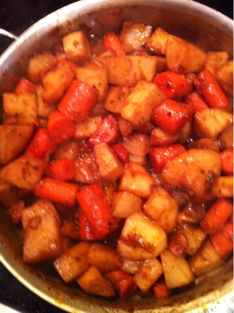 Glazed Root Veggies|http://melissasmenu.wordpress.com/さん