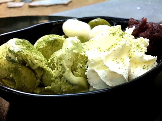 Dunko with green tea ice-cream|abple padaさん