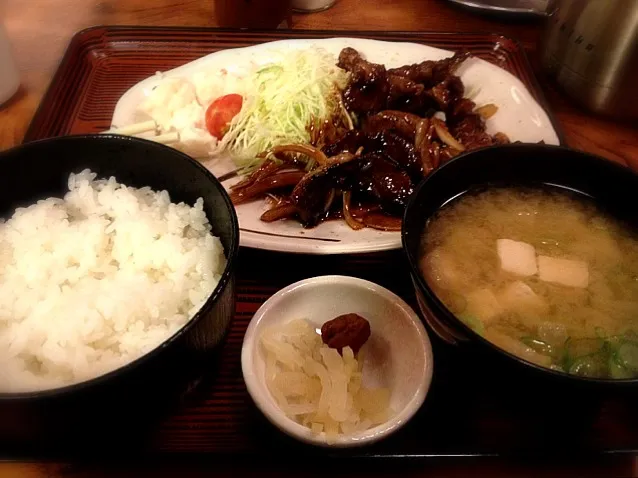 焼肉定食|すかラインさん