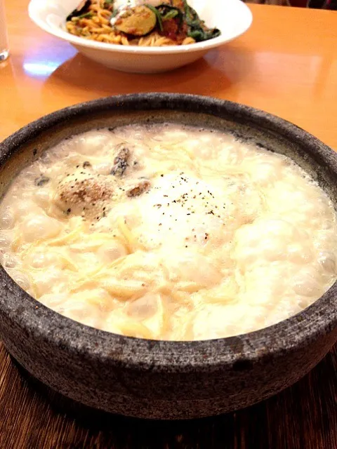 広島産牡蠣の石焼きカルボナーラ|bungaさん