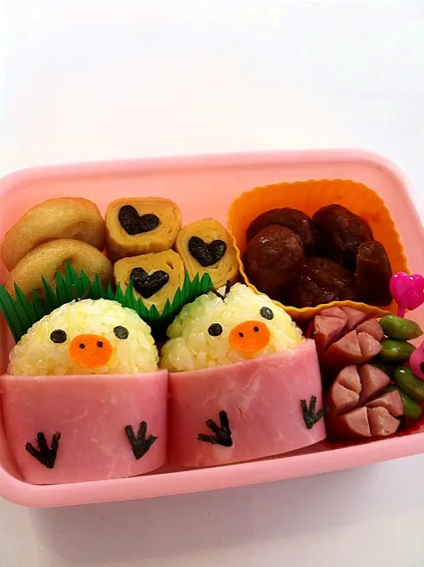 キイロイトリ弁当|あみん´ω`)ﾉさん