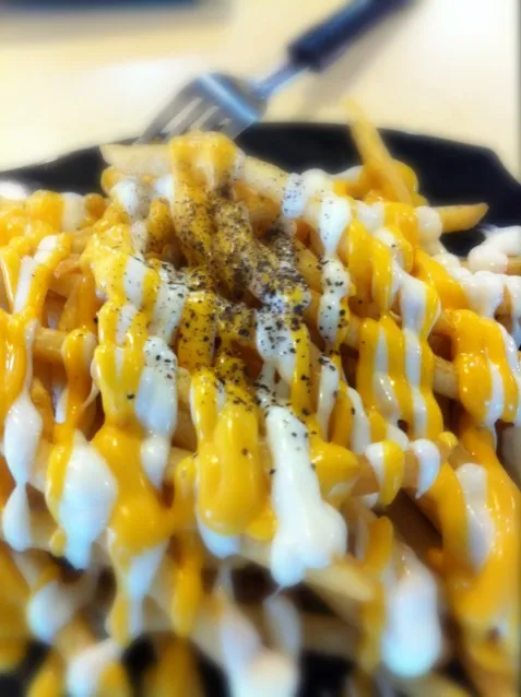 cheese fries|hermannさん