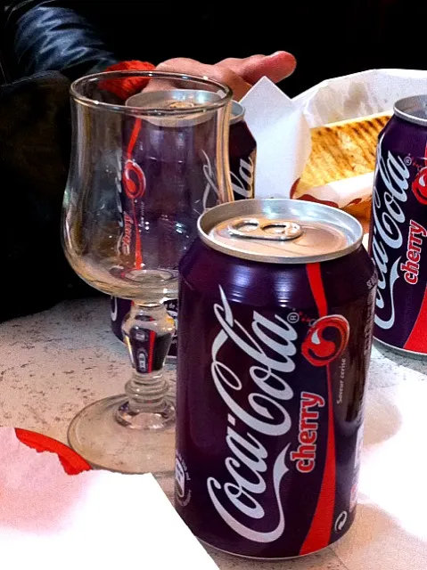 Snapdishの料理写真:my favourite drink in paris!|meeowwmeeowwさん