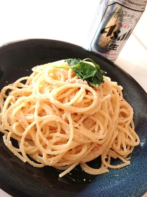 Snapdishの料理写真:明太子パスタ＆ビールランチ♡|kyoさん