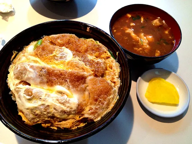 衣笠のカツ丼|あきこさん