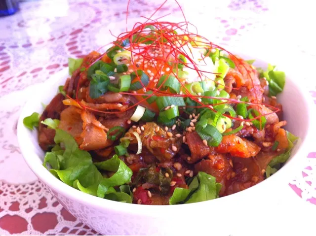 ぶたキムチ丼☆|ありなさん