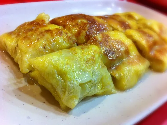 Roti with egg and banana|Jeremy Khooさん