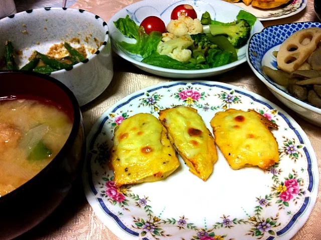 夕飯ー。ささみのピカタとお味噌汁作りました(*^^*)|ナショ坊☆さん