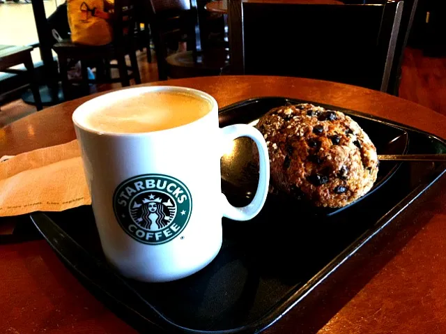 Latte & Banana Choc Muffin|Jessieさん