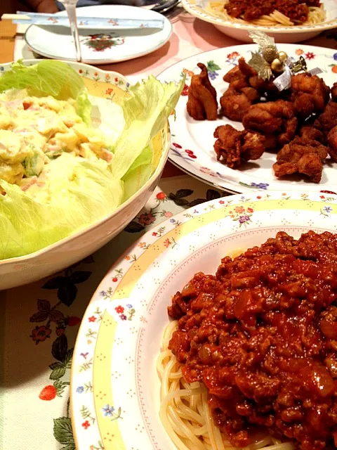 唐揚げ、ポテトサラダ、スパゲティ・ボロネーゼ|Shinsuke Nakanishiさん