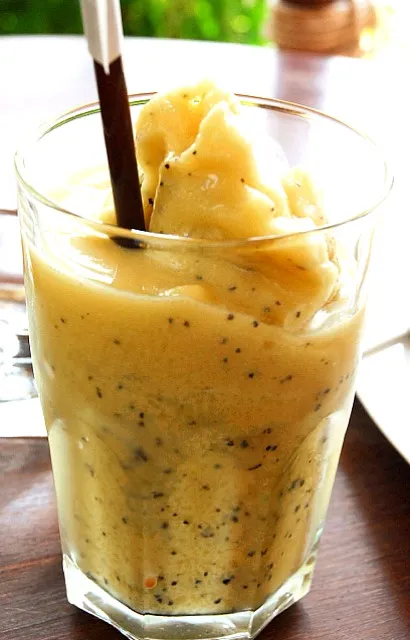 Passionfruit Smoothie|erika onさん