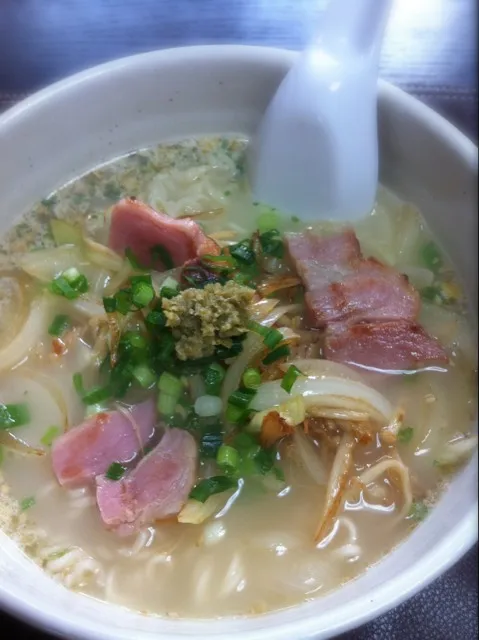 市販の豚骨ラーメンをアレンジしてみた。|ありささん