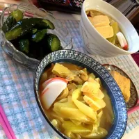 カレーうどんと、激ウマなきゅうりの漬け物|Chinatsuさん