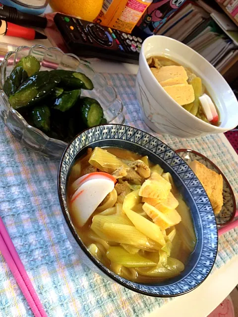 カレーうどんと、激ウマなきゅうりの漬け物|Chinatsuさん