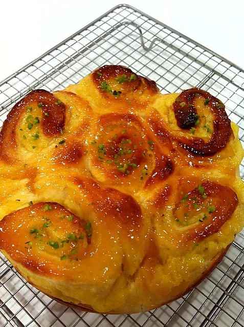 ケーキ型でパンを焼きましたぁぁぁ。|ありささん