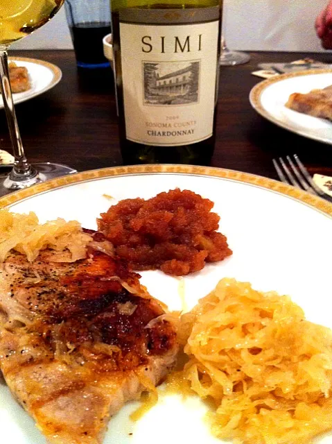 pork chops apple sauce and sauerkraut|lauren shannonさん