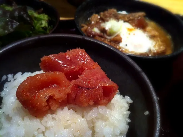 新年早々明太子食べ放題。あと牛すじ煮。|hirotomoさん