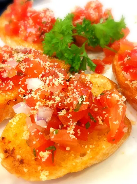 bruschetta|Tinky 🍒さん