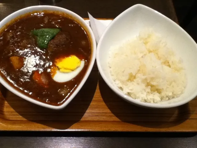 Snapdishの料理写真:カレー (鴻)|Kenji Fukushimaさん