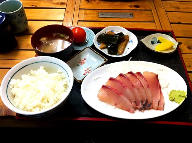 かんぱちの刺身定食|ラヴ子さん