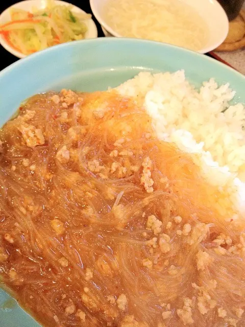 麻婆春雨丼 #昼ごはん #昼飯 #ランチ #丼|Takashi H.さん