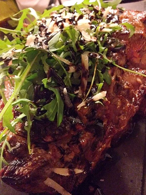 Snapdishの料理写真:Tagliata di Manzo con Rucola e scaglie di Grana!!!|Alessioさん