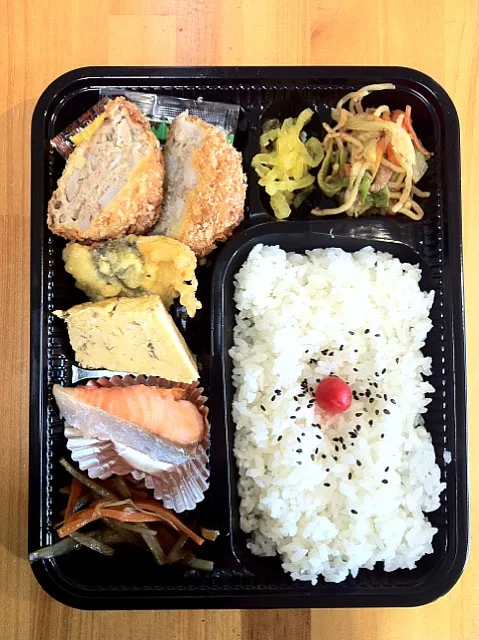 日替わり幕の内弁当|たんぽぽ娘さんさん