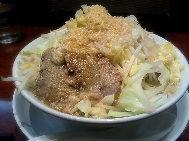 ラーメン、野菜でら盛り。|liccaさん