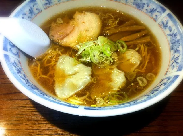 Snapdishの料理写真:飛騨の高山ラーメン|佐藤 芙紀さん