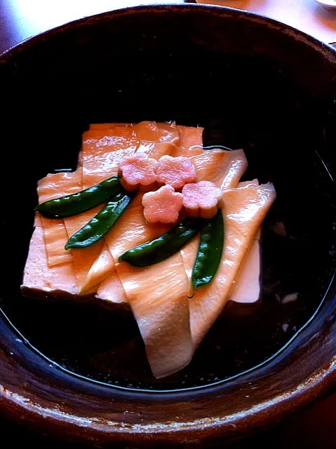 梅の花で☆湯豆腐|あやきちさん