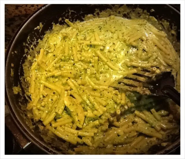 creamy chicken pesto pasta|mmmyoさん