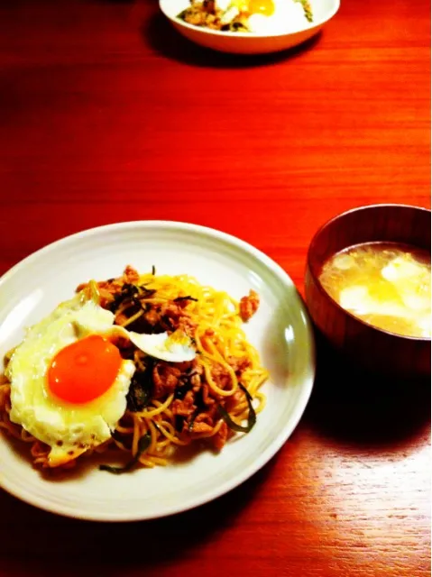 ベトナムぽい味の焼きそば、搾菜と豆腐のスープ|tomokoさん