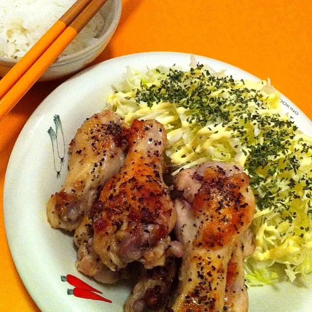 鶏手羽の黒コショウ焼き！ん～イイ焼き色付いた♪|ramuta mitohiさん