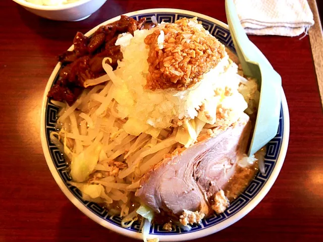 うま辛もつラーメン|萩原 一樹さん