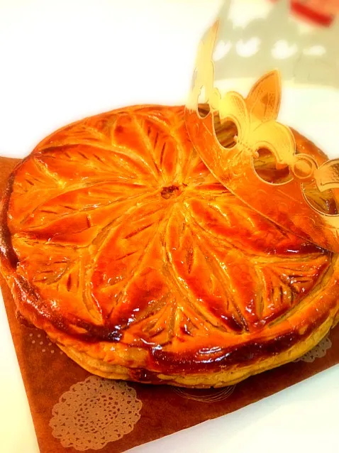 Snapdishの料理写真:Galettes des rois 2012〜5つめ〜|naoko HANDAさん