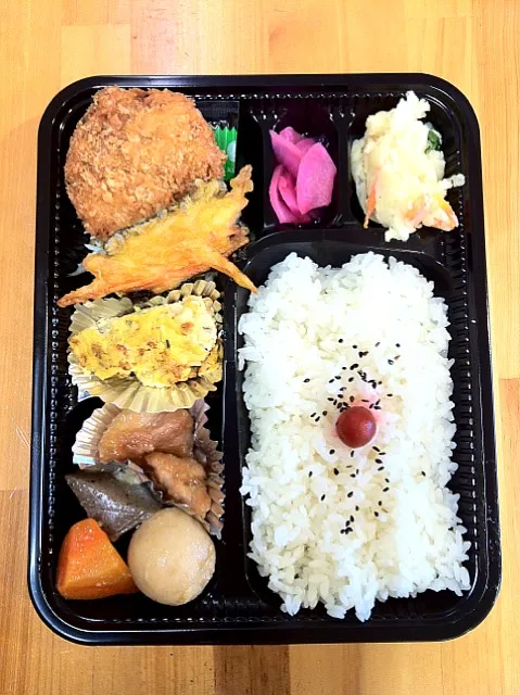 日替わり幕の内弁当|たんぽぽ娘さんさん