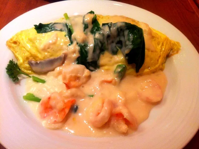 shrimp & spinach rice omelette (white sause)|skyblueさん