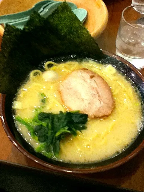 こってり塩ラーメン！はまりそう～(^^)|やじこさん