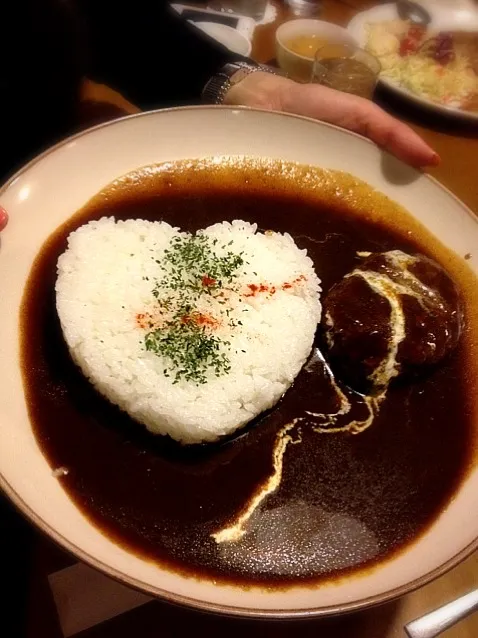 Snapdishの料理写真:ハンバーグシチューinサホロ|shokoさん