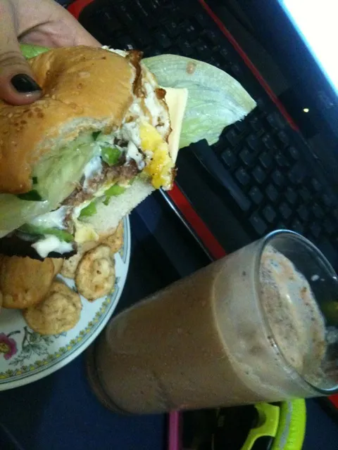 double cheeseburger and choco shake|kristina pamplonaさん