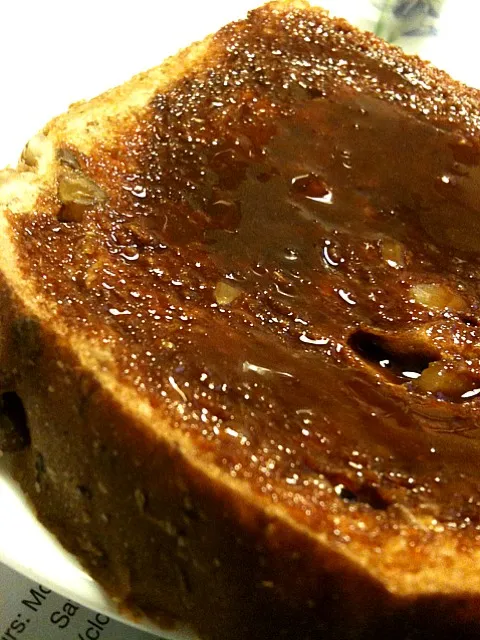 #marmite on walnut bread to accompany another 4 hours of work|Belinda Au Yongさん